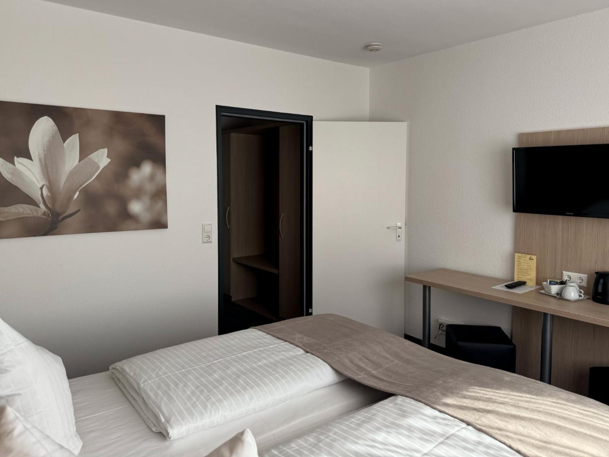 Eisberg Hotel Schwanen Lahr  Eksteriør billede