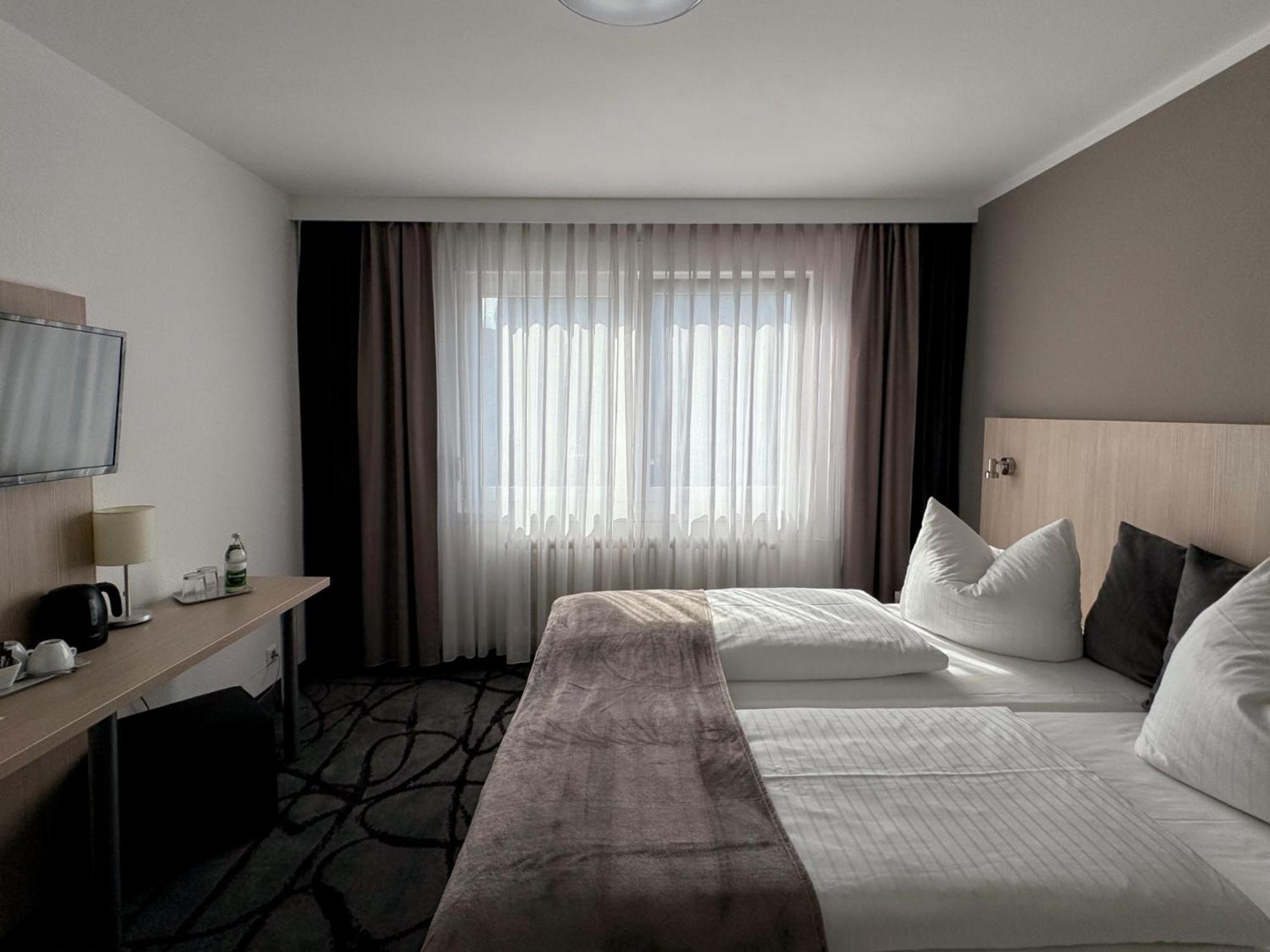 Eisberg Hotel Schwanen Lahr  Eksteriør billede